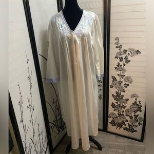 Vintage 90s Natori Ivory Satin Embroidered Maxi Nightgown